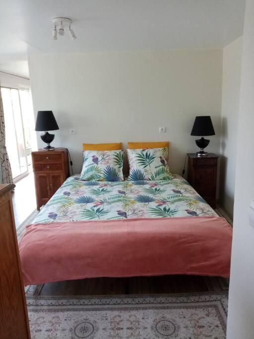 Chalet Pour Deux Personnes Saint-Pierre-du-Lorouër Εξωτερικό φωτογραφία